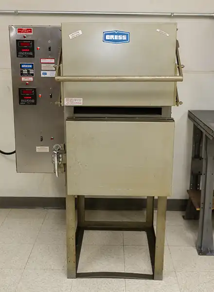 Cress Micro Processor Controlled Dual Chamber Heat Treat and Tempering Furnace
